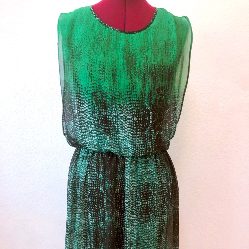 5/48 Emerald green snake print dress.